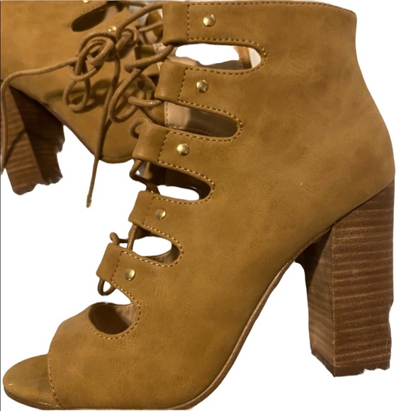 Aldo Peep Toe Camel Suede Wedge Sandal - Picture 5 of 8